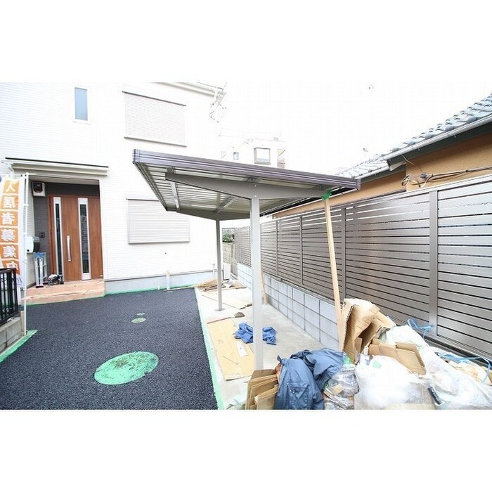 物件外観写真5　(駐輪場)