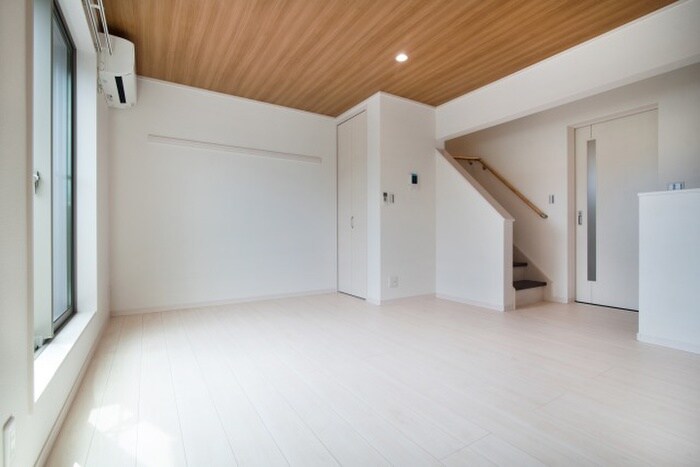 物件内観写真10　(居室)