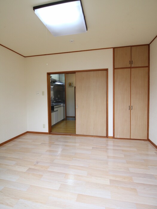 物件内観写真6　(居室)