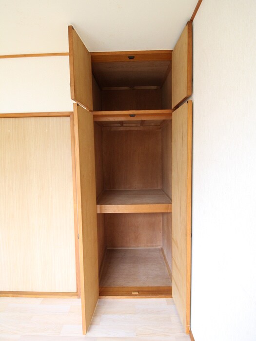 物件内観写真11　(収納)