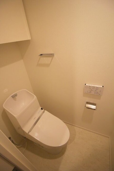 物件内観写真13　(トイレ)