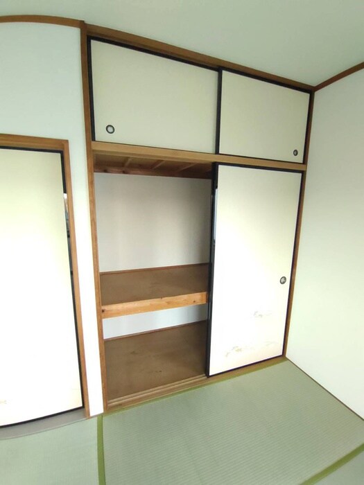 物件内観写真13　(収納)