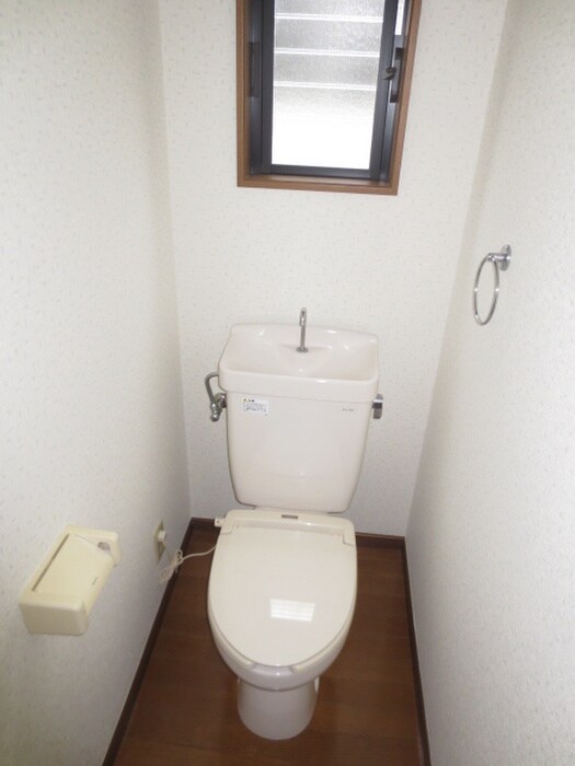 物件内観写真10　(トイレ)