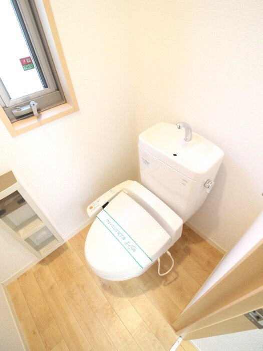 物件内観写真18　(トイレ)