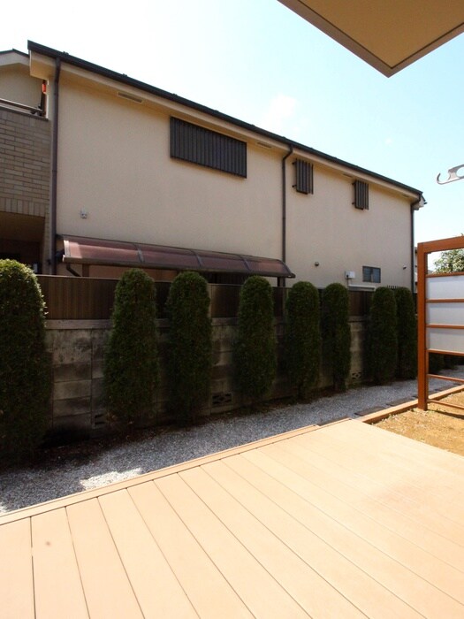 物件内観写真21　(室内からの展望)