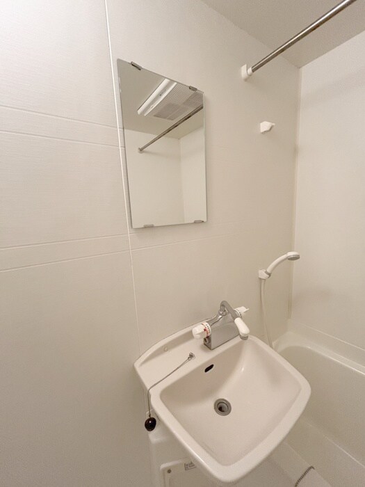 物件内観写真14　(洗面)