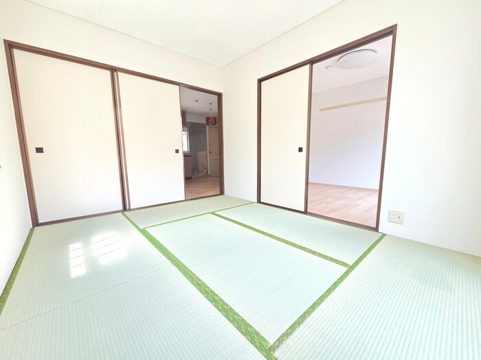 物件内観写真9　(居室)