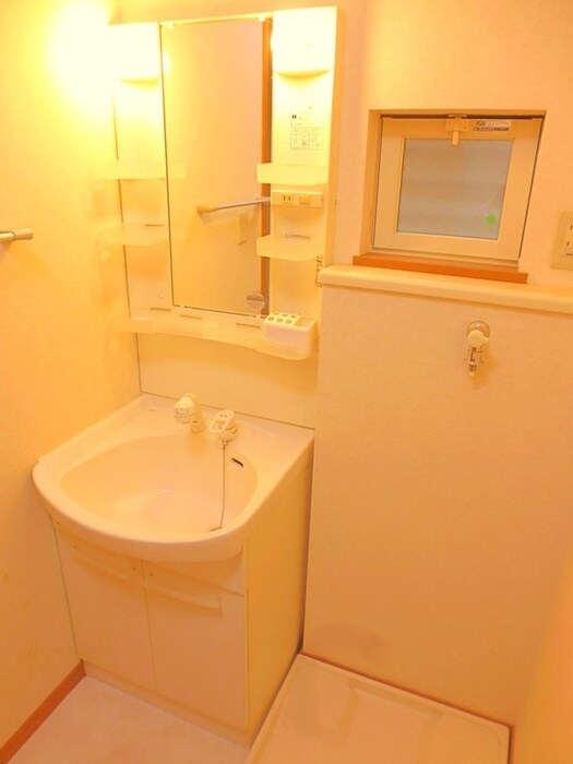 物件内観写真13　(洗面)