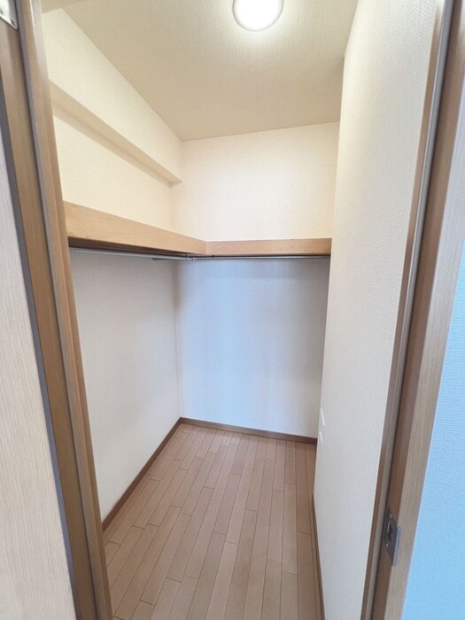 物件内観写真22　(収納)