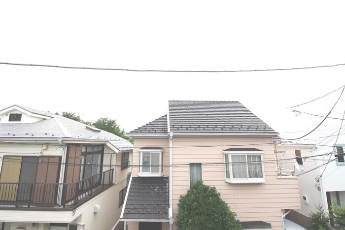 物件内観写真17　(室内からの展望)