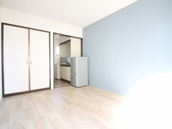 物件内観写真5　(居室)