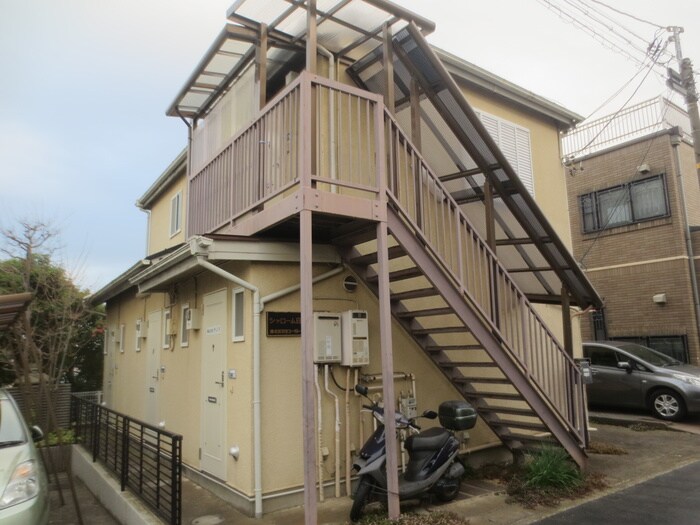 物件外観写真3　(エントランス部分)