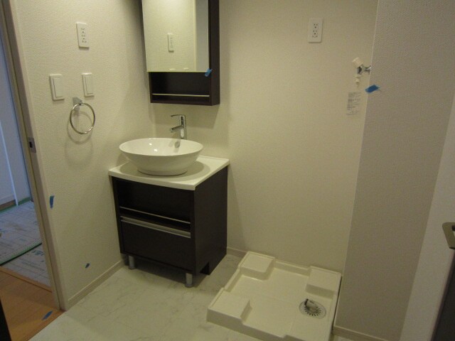 物件内観写真9　(洗面)