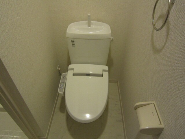 物件内観写真11　(トイレ)