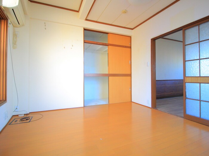 物件内観写真7　(居室)