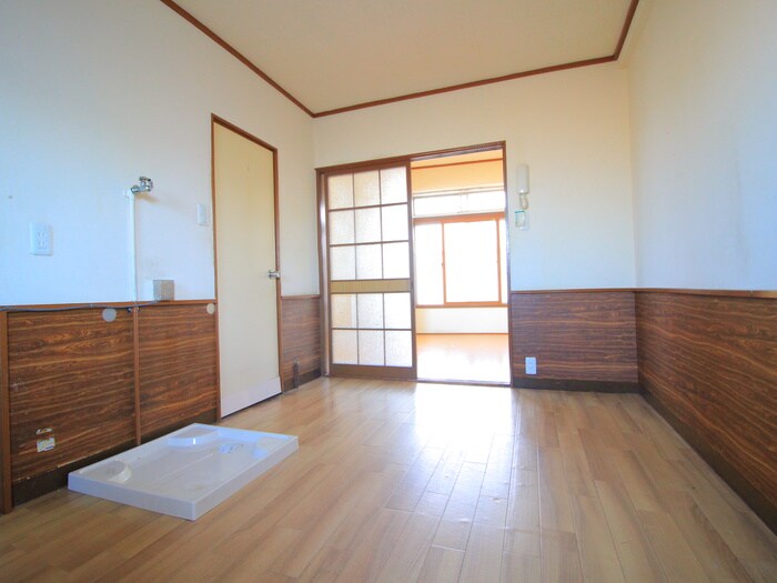 物件内観写真9　(居室)