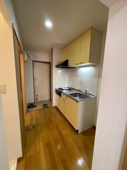 物件内観写真16　(廊下)