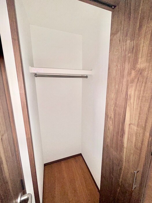 物件内観写真11　(収納)