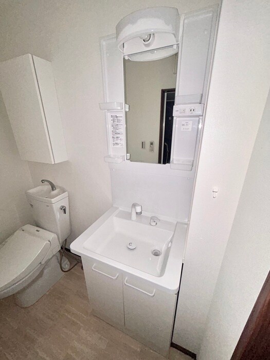 物件内観写真14　(洗面)