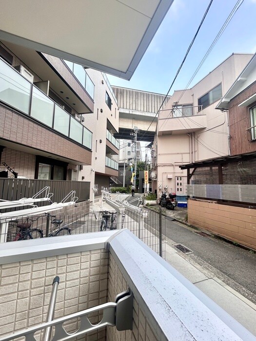 物件内観写真22　(室内からの展望)