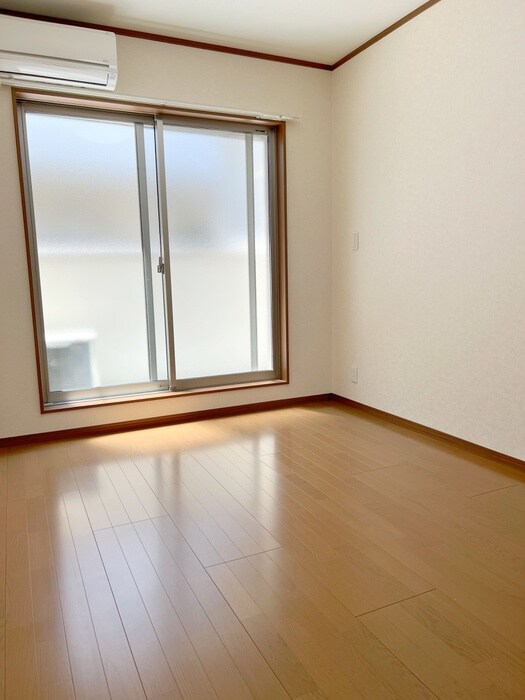 物件内観写真16　(居室)