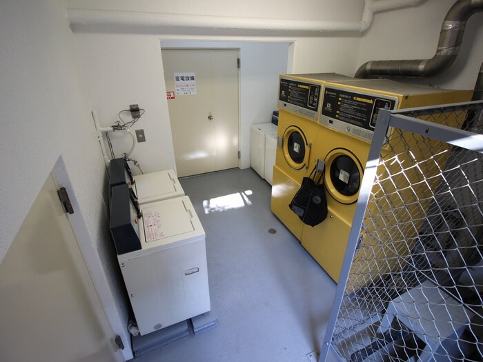 物件外観写真4　(建物設備)