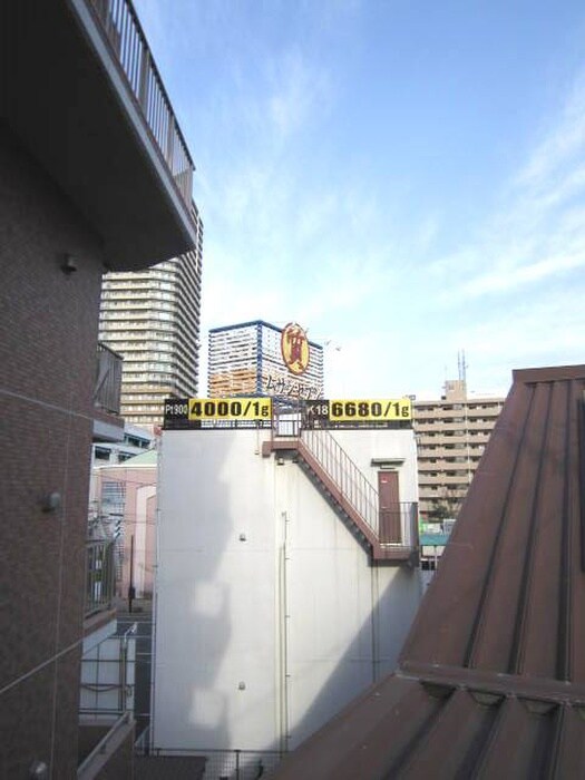 物件内観写真17　(室内からの展望)