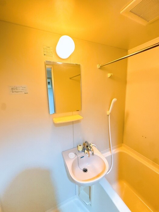 物件内観写真12　(洗面)