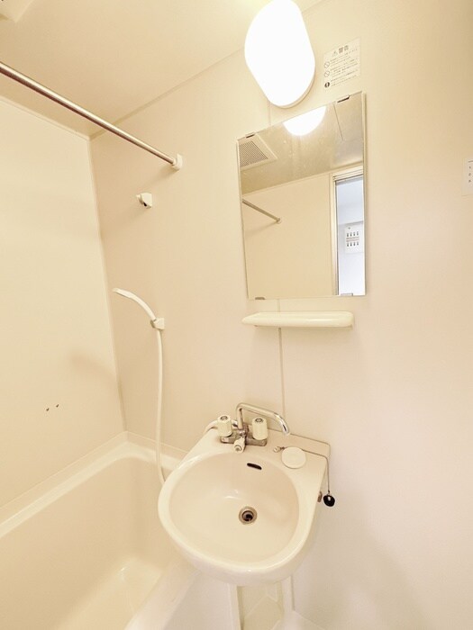 物件内観写真18　(洗面)