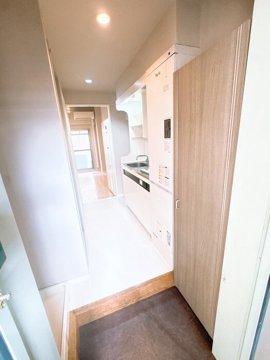 物件内観写真22　(廊下)