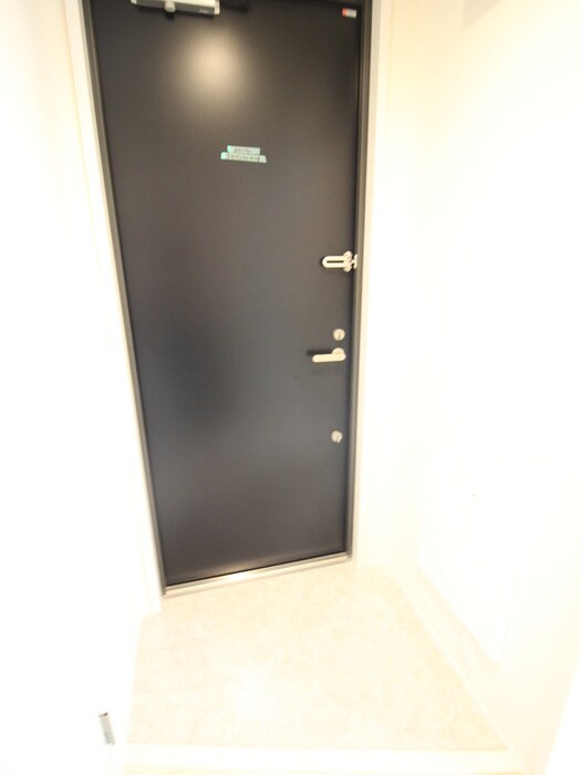 物件内観写真17　(玄関)