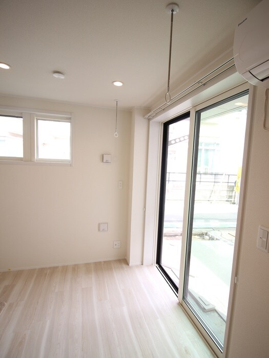 物件内観写真20　(居室)