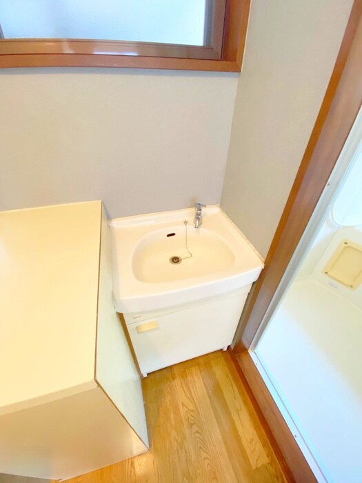物件内観写真15　(洗面)