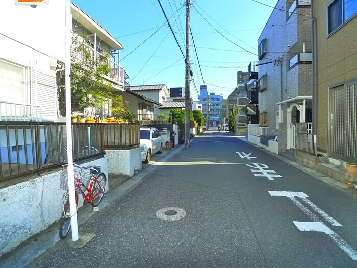 物件外観写真2　(周辺環境)