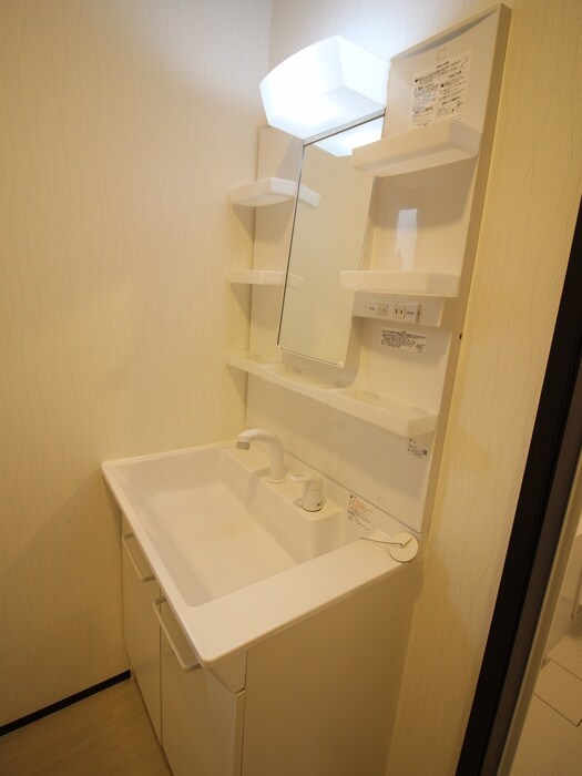 物件内観写真12　(洗面)