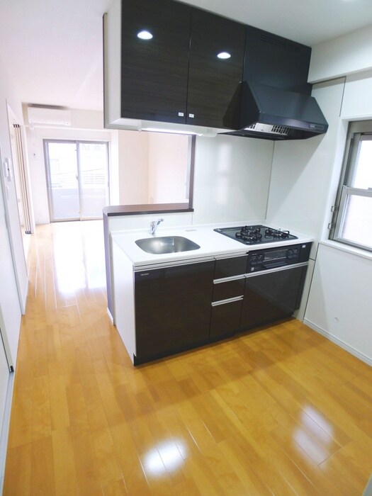 物件内観写真13　(廊下)