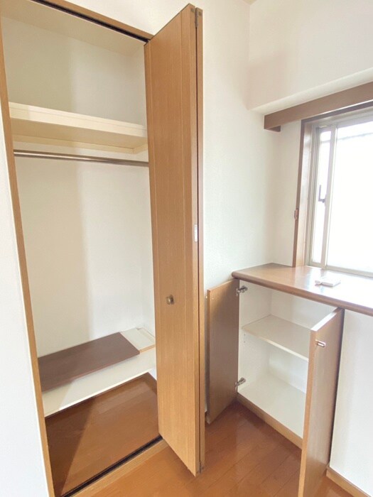 物件内観写真11　(収納)
