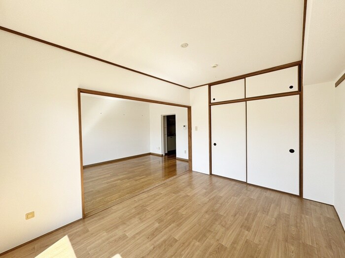 物件内観写真8　(居室)