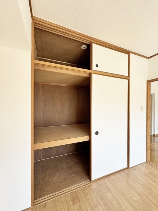 物件内観写真10　(収納)