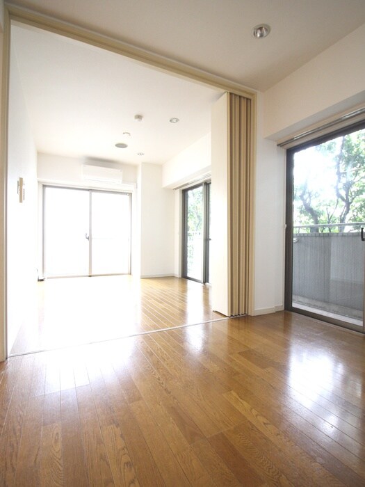 物件内観写真12　(居室)