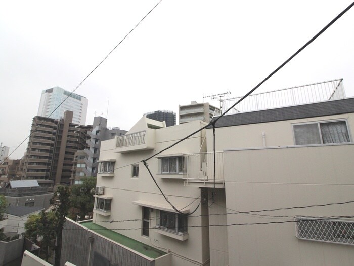 物件内観写真20　(室内からの展望)