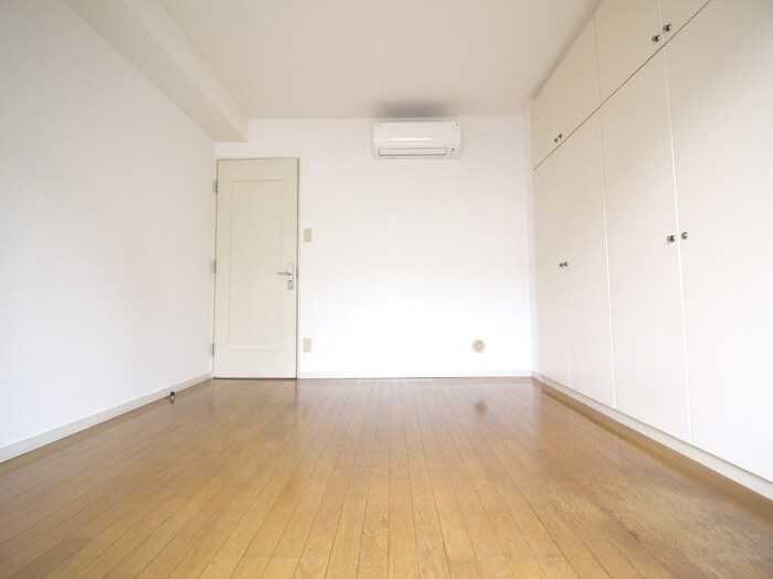 物件内観写真22　(居室)