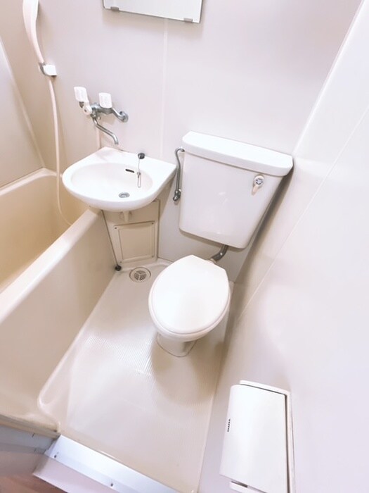 物件内観写真12　(トイレ)