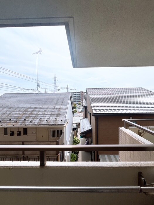 物件内観写真19　(室内からの展望)