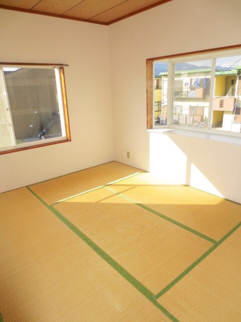 物件内観写真10　(居室)