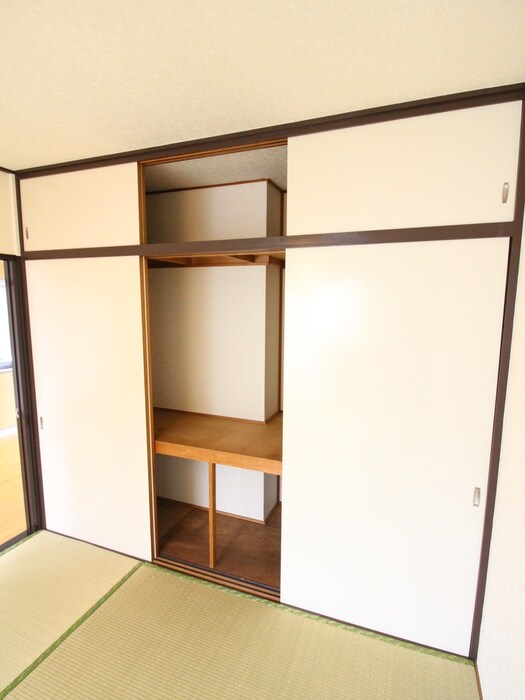 物件内観写真18　(収納)