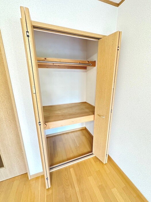 物件内観写真14　(収納)