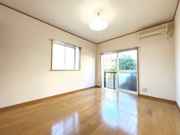 物件内観写真19　(居室)