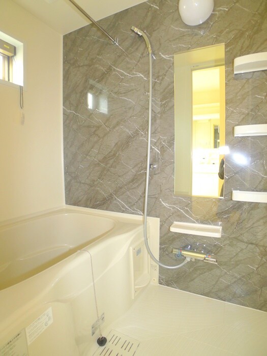 物件内観写真15　(バス／シャワールーム等)