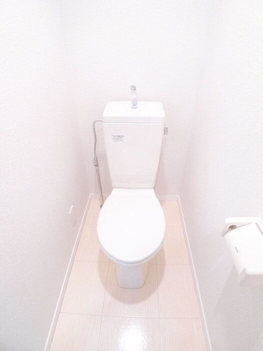 物件内観写真15　(トイレ)